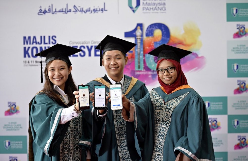 Produk Komersial